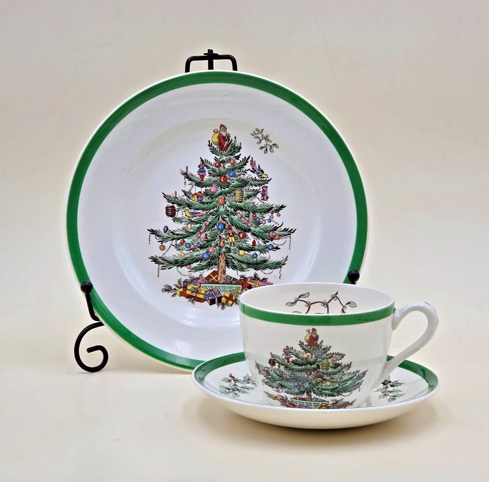 Spode Copeland Christmas Tree 12 Pc Set 4 Dessert Plates Cups Saucers England